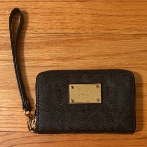 Michael Kors Black Wristlet Wallet